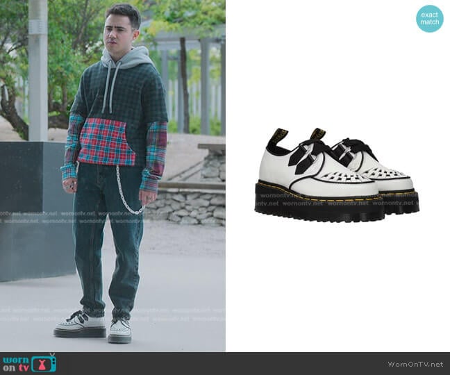 Dr Martens Sidney Chunky Work Shoe worn by Nico (Ander Puig) on Elite