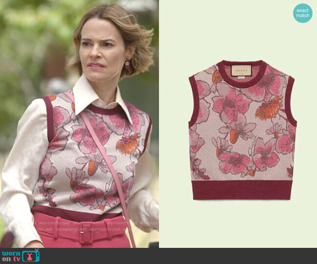 Gucci Nojum lurex floral vest worn by Alice Pieszecki (Leisha Hailey) on The L Word Generation Q