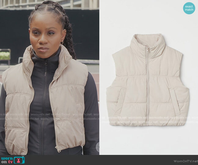 H&M Crop Vest worn by Simone (Geffri Hightower) on All American Homecoming
