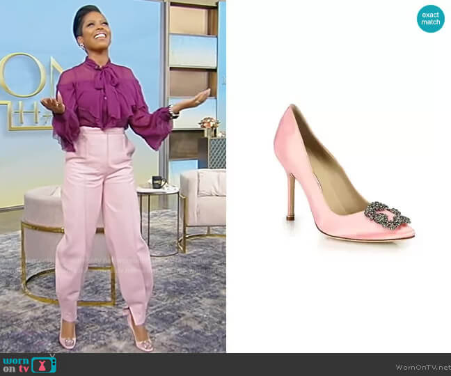 Manolo Blahnik Hangisi 105 Embellished Satin Pumps worn by Tamron Hall on Tamron Hall Show