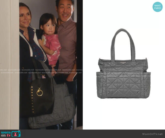 Twelvelittle Companion Carry Love Quilted Diaper Bag worn by Maddie Kendall (Jennifer Love Hewitt) on 9-1-1