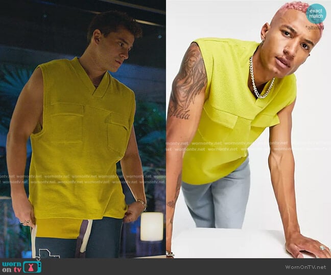 Unrvlld Spply Tank in Waffle with Utility Pockets & Logo Tab worn by Iván Carvalho (André Lamoglia) on Elite