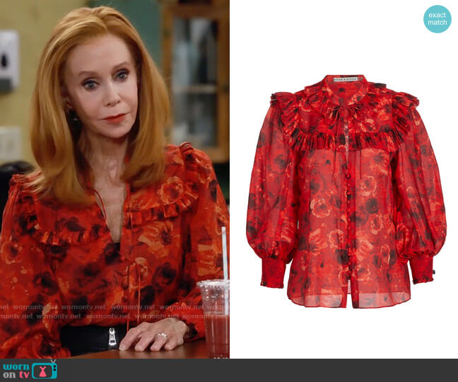 Alice + Olivia Bette Blouse in Oceanside Floral Ruby worn by Sheila (Swoosie Kurtz) on Call Me Kat