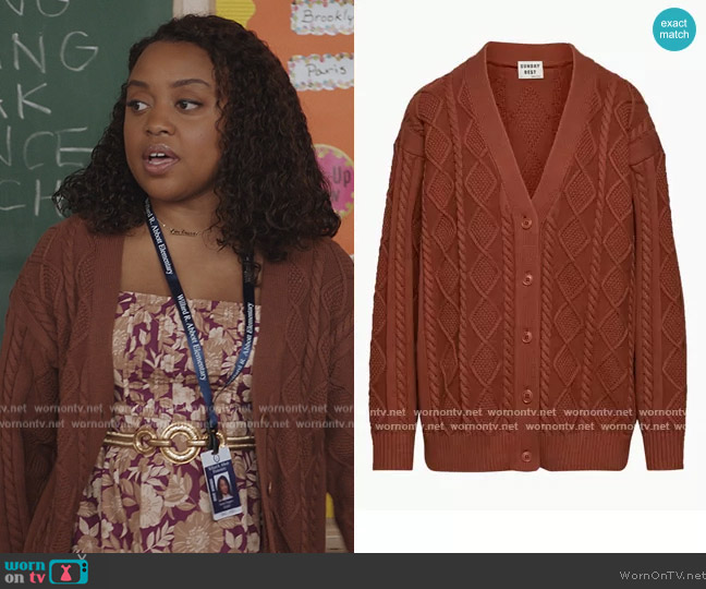 Aritzia Lamora Cardigan worn by Janine Teagues (Quinta Brunson) on Abbott Elementary