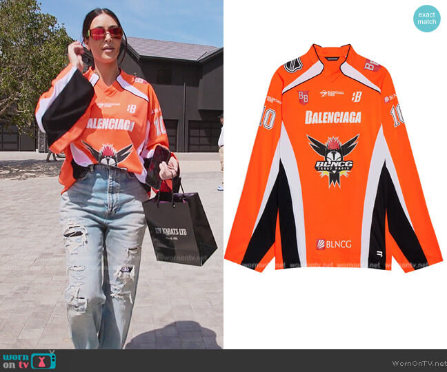 Balenciaga Hockey panelled long-sleeve T-shirt worn by Kim Kardashian (Kim Kardashian) on The Kardashians