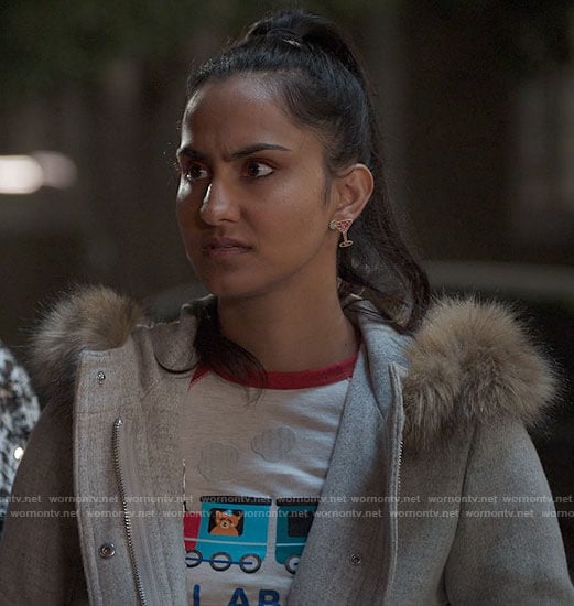 Bela’s grey coat with fur trim hood on The Sex Lives of College Girls