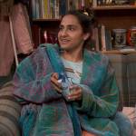 Bela’s printed bath robe on The Sex Lives of College Girls