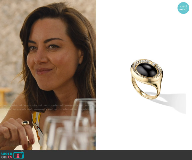 Cast The Iced Onyx Rebel Signet worn by Harper Spiller (Aubrey Plaza) on The White Lotus