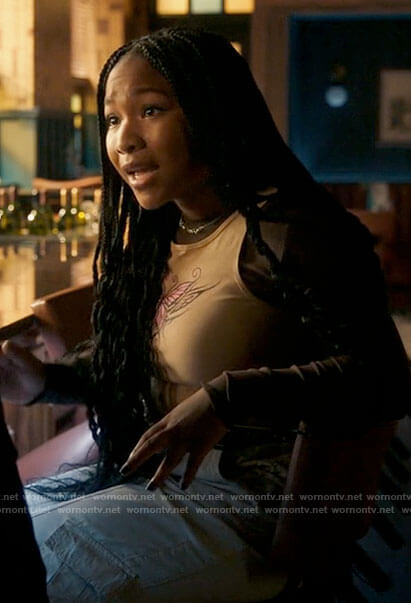 Delilah’s layered butterfly top on Yellowstone