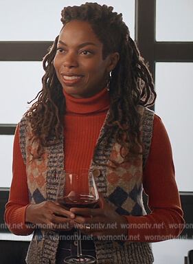Denise’s geometric knit vest on Home Economics