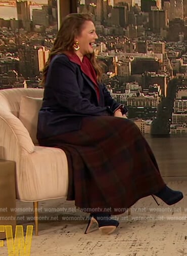 Drew’s plaid skirt on The Drew Barrymore Show