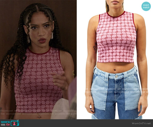 Iets Frans Monogram Baby Tee worn by Olivia Baker (Samantha Logan) on All American