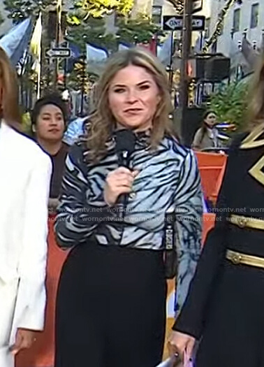 Jenna’s blue tie dye top on Today