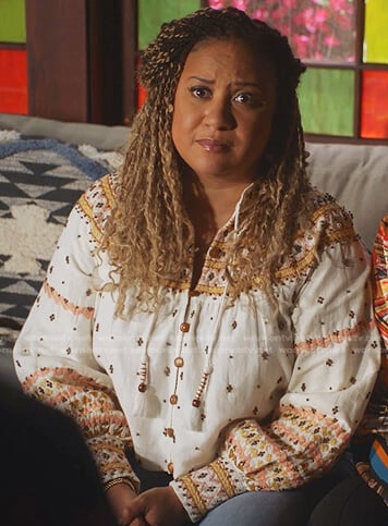 Karen’s white embroidered blouse on 9-1-1