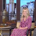 Kelly’s pink printed shirtdress and metallic pumps on Live with Kelly and Ryan