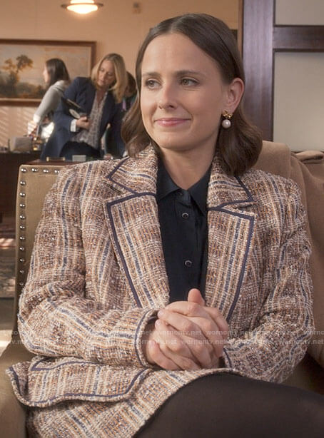 Kimberly’s brown tweed outfit borrowed from Leighton on The Sex Lives of College Girls