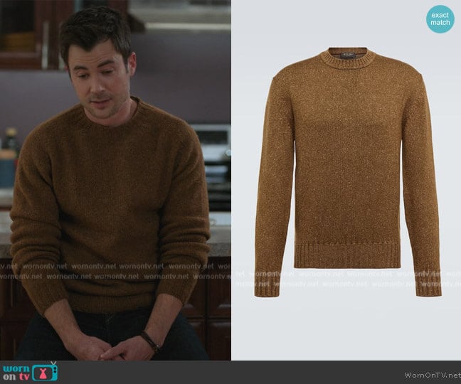 Loro Piana Silk and cashmere sweater worn by (Matt Long) on Manifest