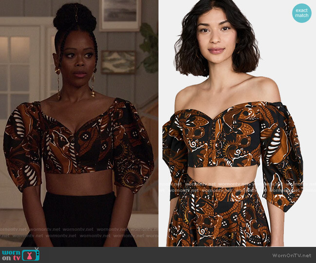 Mara Hoffman Juana Crop Top worn by Alicia (Pauline Dyer) on All American