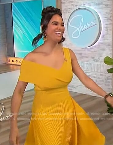 Misty Copeland’s yellow asymmetric dress on Sherri