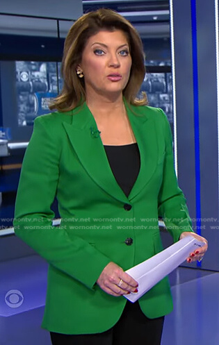 Norah’s green blazer on CBS Evening News