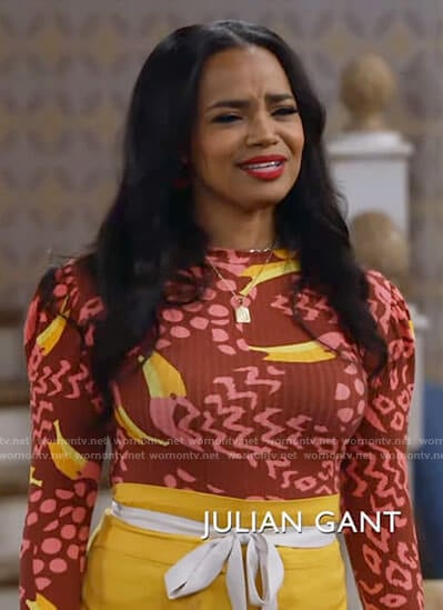Randi’s toucan print top on Call Me Kat