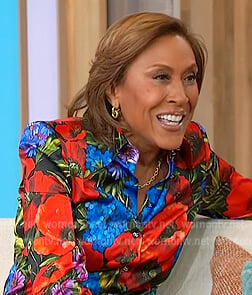 Robin’s floral satin blouse on Sherri