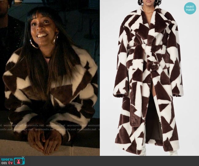 Ronny Kobo Ilia Faux Fur Coat worn by Misty (Kelly Rowland) on The Equalizer
