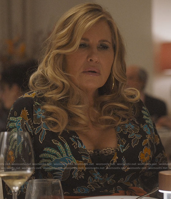 Tanya’s black printed wrap dress on The White Lotus