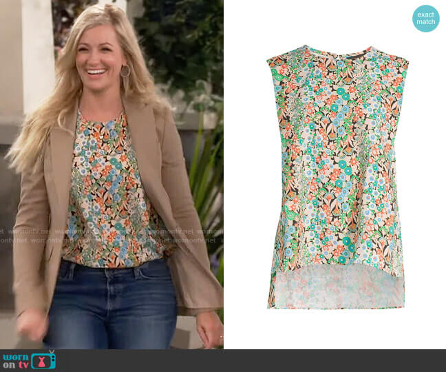 Ted Baker Nelly Sleeveless Blouse worn by Gemma (Beth Behrs) on The Neighborhood