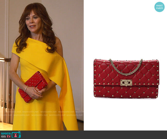 Valetino Garavani Lambskin Rockstud Spike Wallet worn by Nicolette Roman (Anna Friel) on Monarch