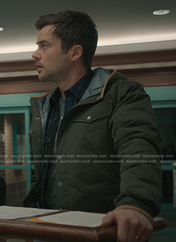Zeke’s green puffer jacket on Manifest