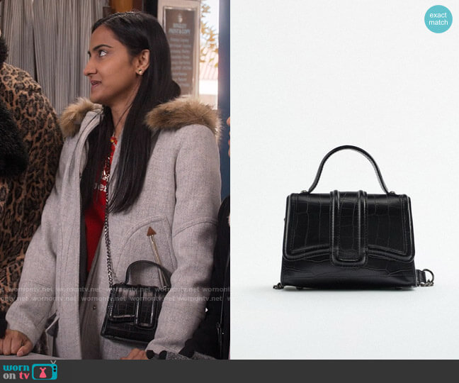 Zara Mini City Bag worn by Bela Malhotra (Amrit Kaur) on The Sex Lives of College Girls