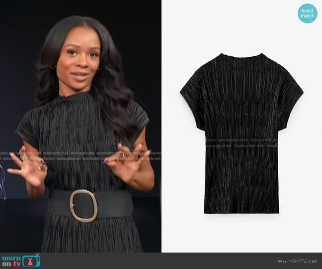 Zara Pleated Top in Black worn by Zuri Hall on Access Hollywood
