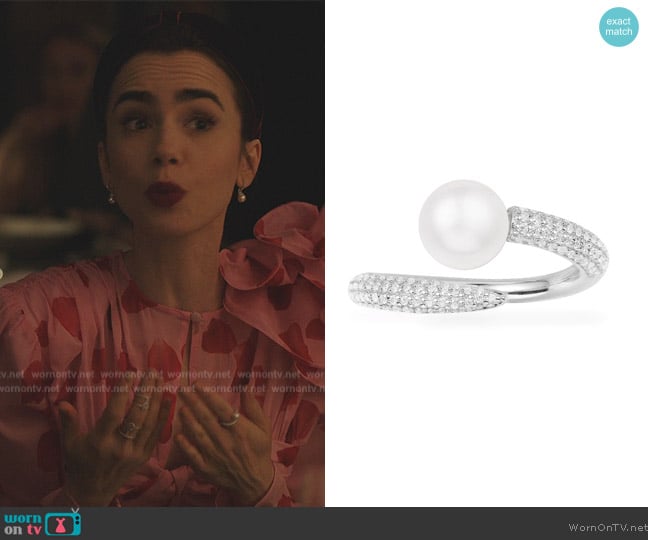 Apm Monaco Open Ring with Pearl Silver worn by Emily Cooper (Lily Collins) on Emily in Paris