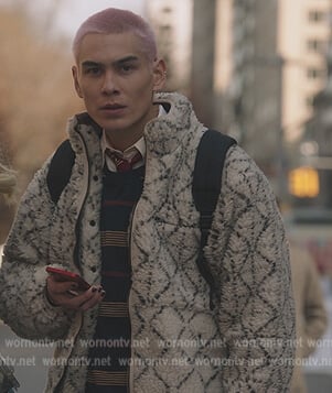 Aki’s sherpa jacket and striped shirt on Gossip Girl