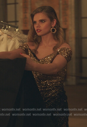 Bianca’s gold sequin gown on Gossip Girl