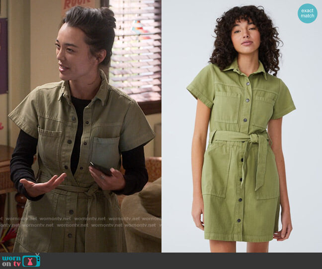 Cotton On Utility Mini Dress worn by Alicia (Midori Francis) on The Sex Lives of College Girls