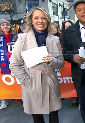 Dylan’s grey wrap coat on Today