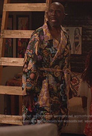 Floral print robe on Home Economics
