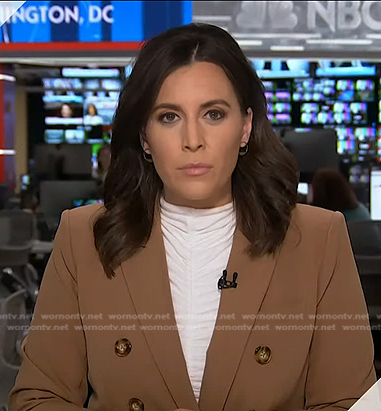 Hallie’s beige double breasted blazer on Today
