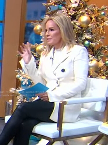 Jennifer’s white asymmetric blazer on Good Morning America