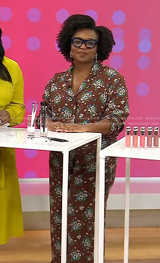 Jessica’s brown floral shirt and pants on Today