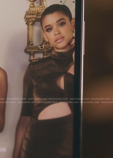 Julien’s brown cutout dress on Gossip Girl