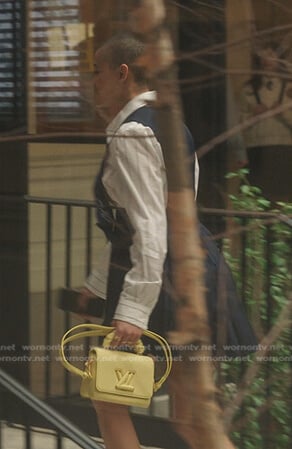 Julien’s yellow shoulder bag on Gossip Girl