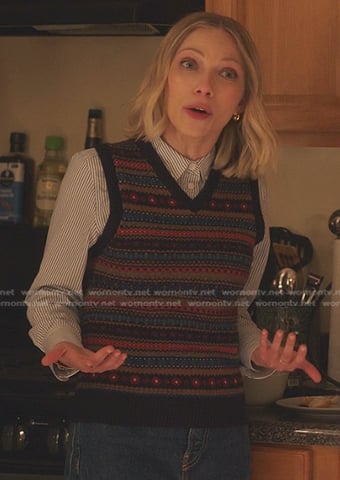 Kate’s print stripe vest on Gossip Girl