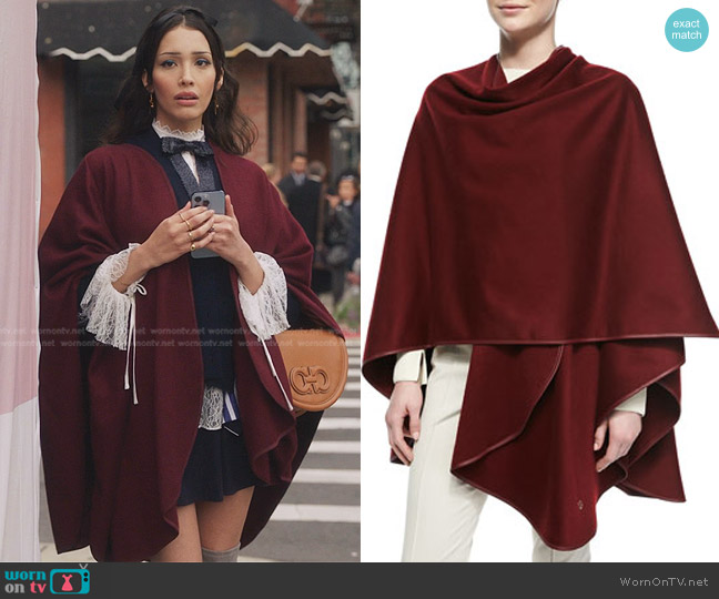 Loro Piana Mantella Regina Unita Cashmere Cape in Bourgogne Burgundy worn by Luna La (Zión Moreno) on Gossip Girl