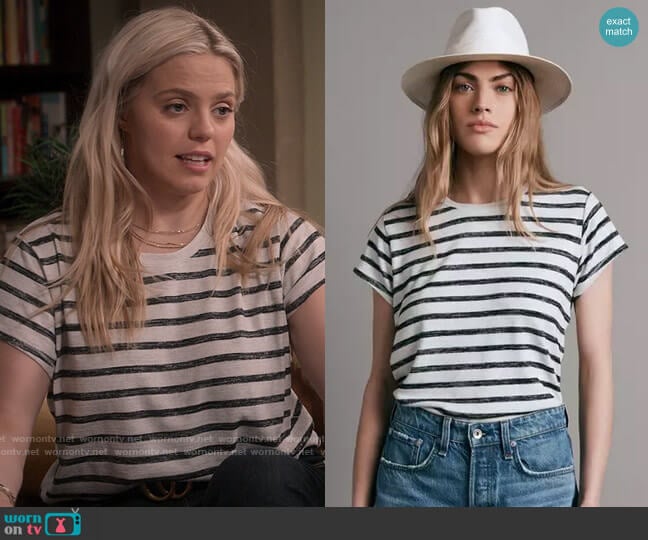 Rag & Bone Stripe Print Cotton T-shirt worn by Leighton Murray (Reneé Rapp) on The Sex Lives of College Girls