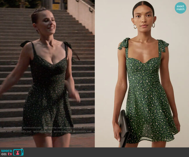 Reformation Niara Dress in Coriander worn by Kimberly Finkle (Pauline Chalamet) on The Sex Lives of College Girls