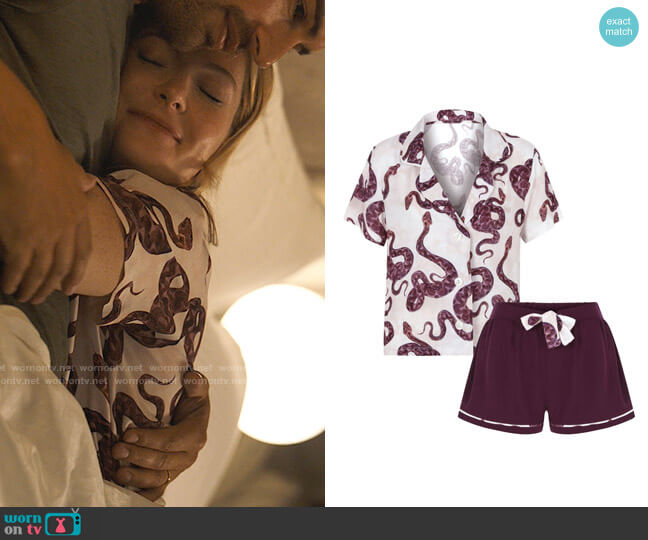 Selia Richwood Snake Night Shirt & Short Set worn by Daphne (Meghann Fahy) on The White Lotus