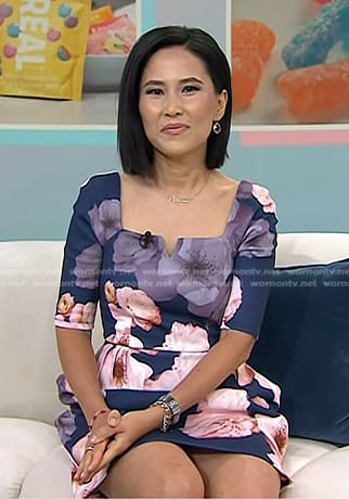 Vicky’s blue floral elbow sleeve dress on Today